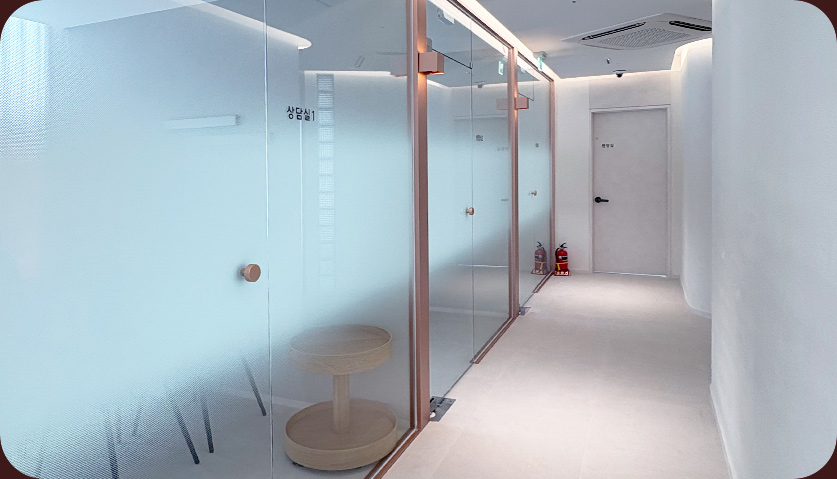 CORAL Plastic Surgery Interior 16